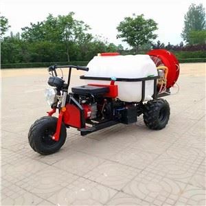 SELF DRIVE BOOM SPRAYER